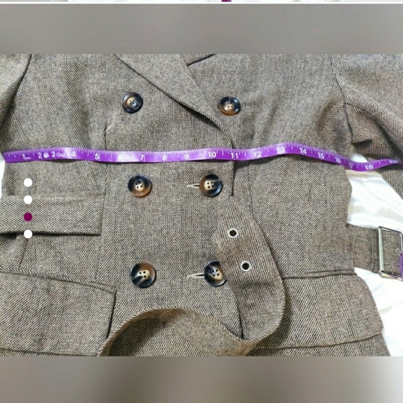 Double Breasted Taupe Blazer. - Picture 7 of 10